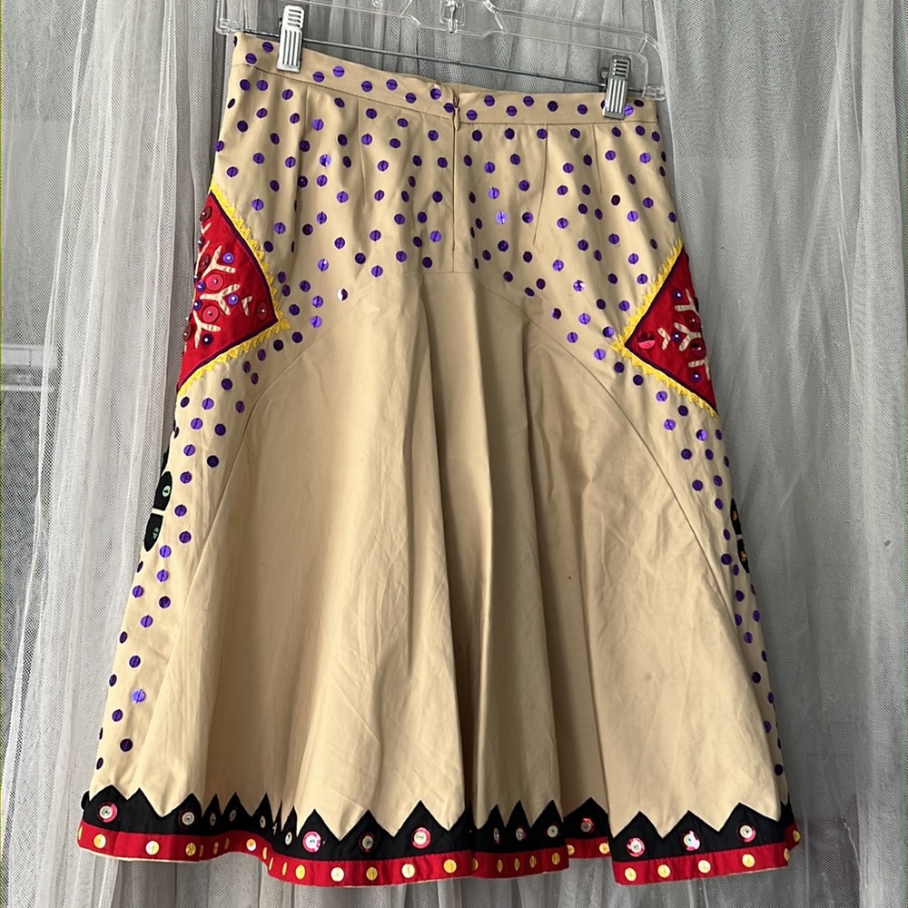 ⭐️ Moschino tan adorned colorful sequins patchy midi skirt women size 6 - Picture 12 of 16